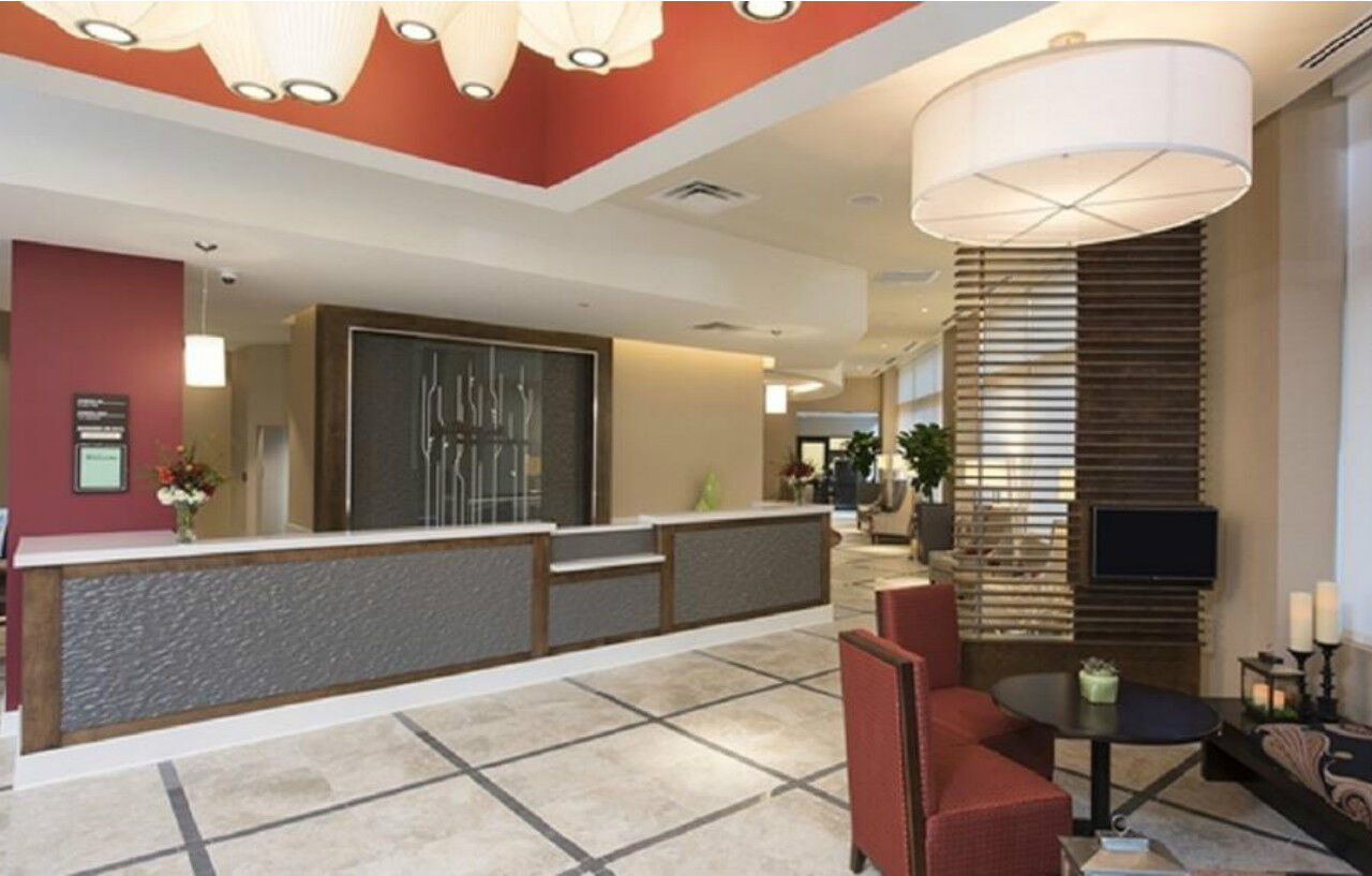 Hilton Garden Inn Louisville Downtown Exteriör bild